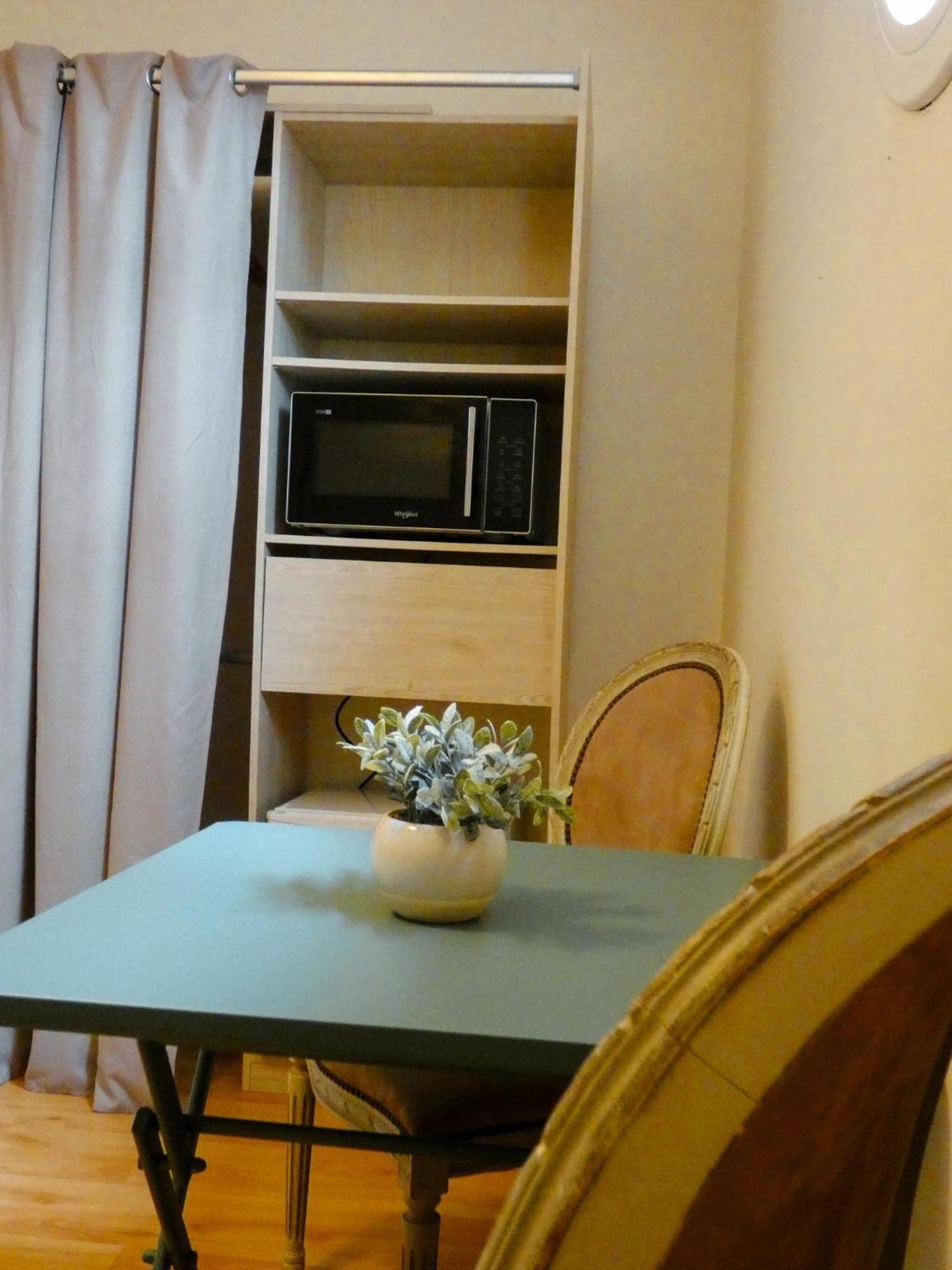Chambre D'Hote L'Oree Des Buis Vouillé Esterno foto