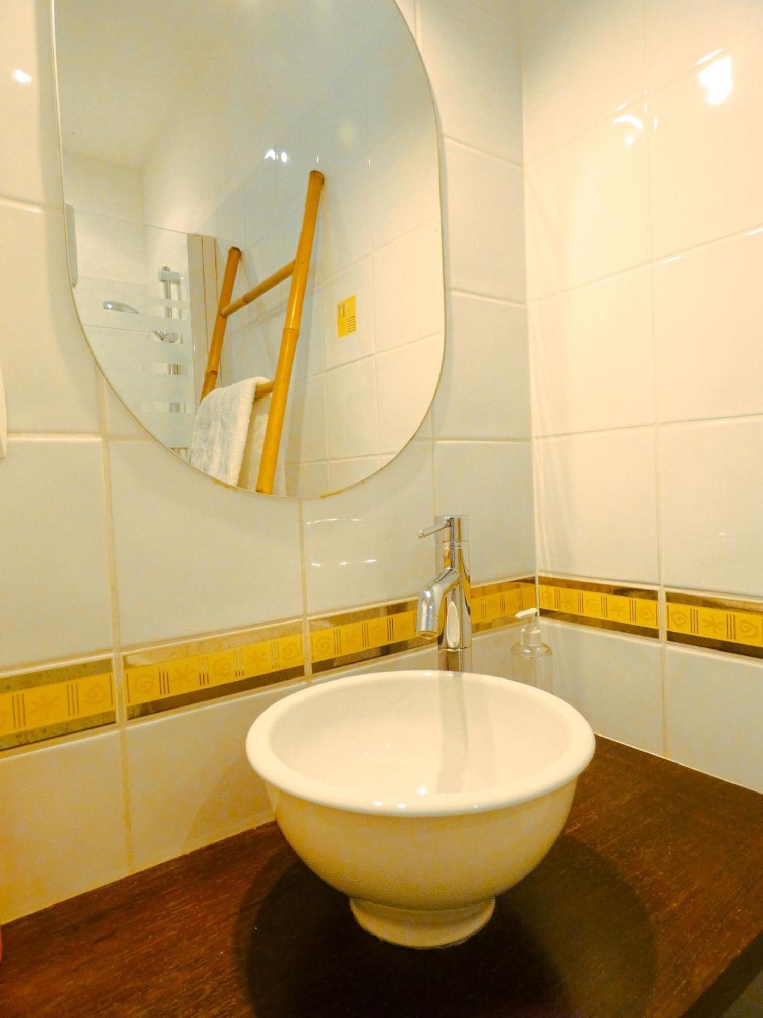 Chambre D'Hote L'Oree Des Buis Vouillé Esterno foto